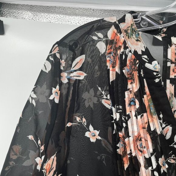 American Rag Womens Sheer Button Up Top Black/Multi Floral Size Medium - Picture 5 of 9